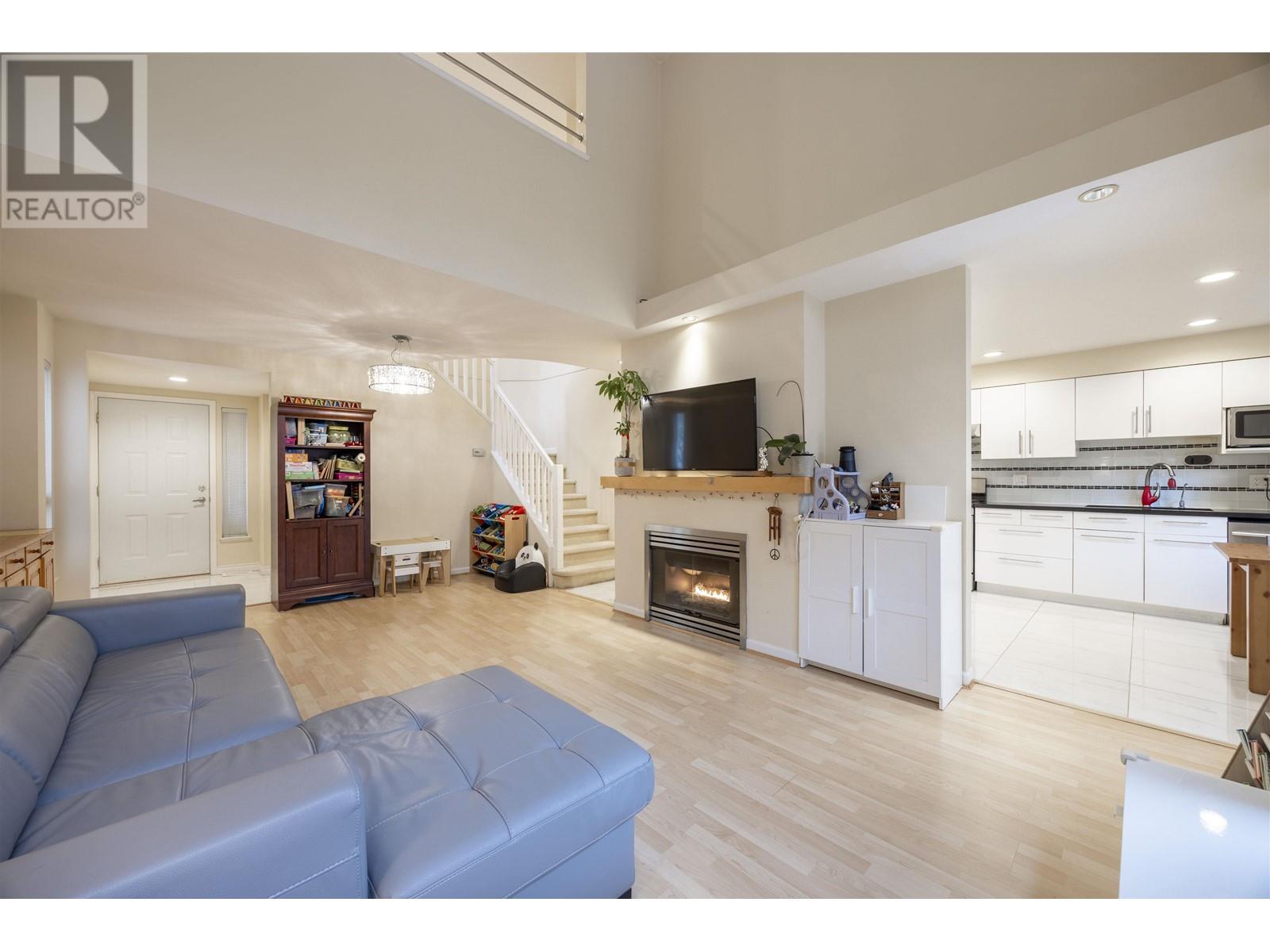 Listing Picture 10 of 28 : 9 8000 HEATHER STREET, Richmond / 烈治文 - 魯藝地產 Yvonne Lu Group - MLS Medallion Club Member