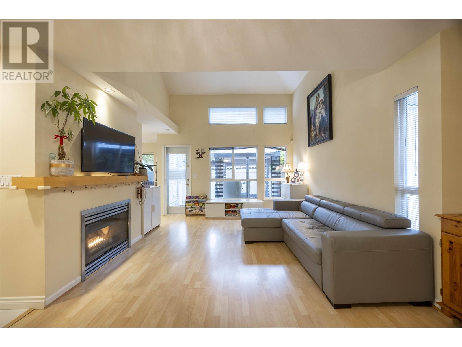 Listing Picture 12 of 28 : 9 8000 HEATHER STREET, Richmond / 烈治文 - 魯藝地產 Yvonne Lu Group - MLS Medallion Club Member
