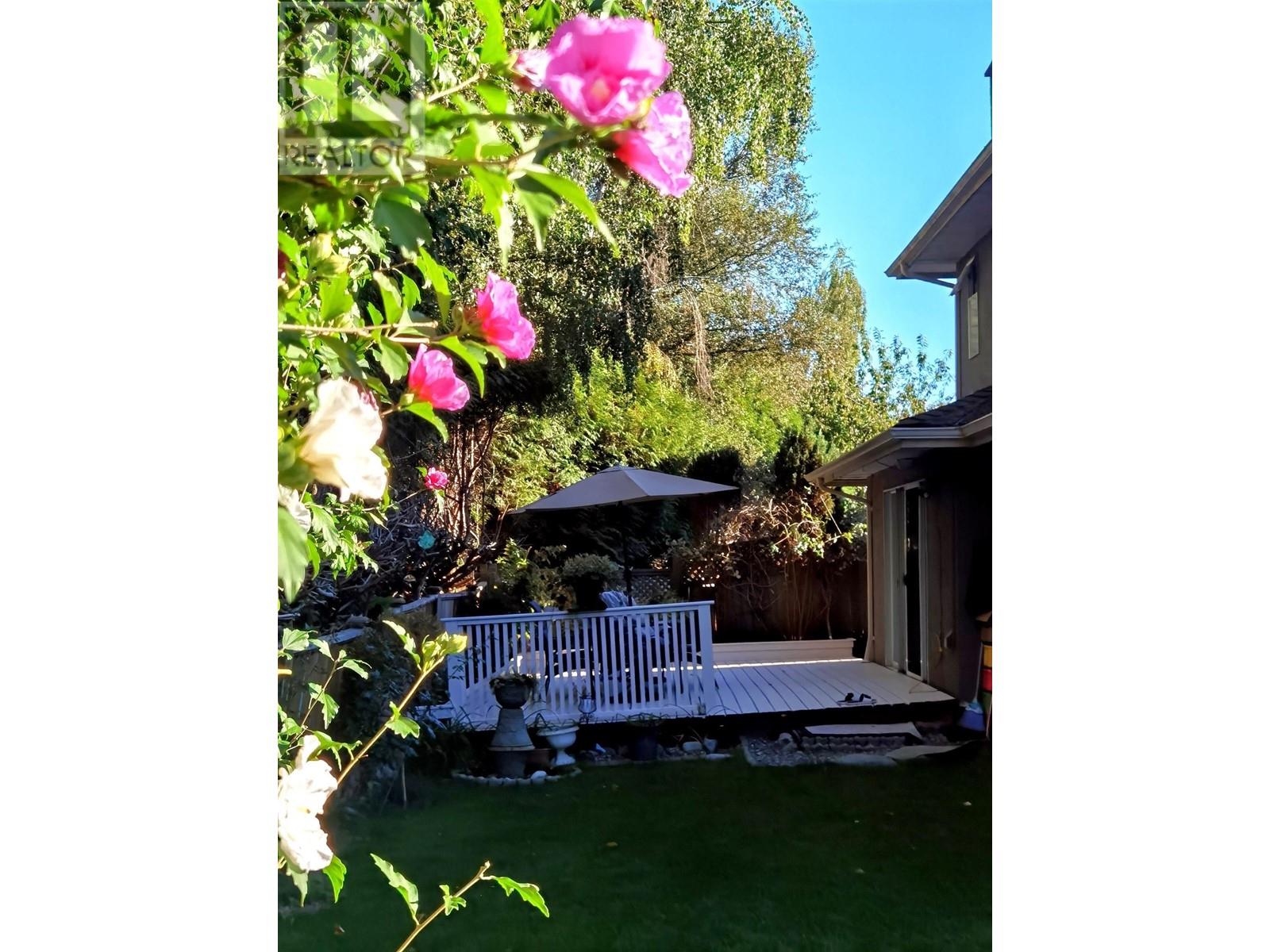 Listing Picture 21 of 25 : 10411 ATHABASCA DRIVE, Richmond / 烈治文 - 魯藝地產 Yvonne Lu Group - MLS Medallion Club Member