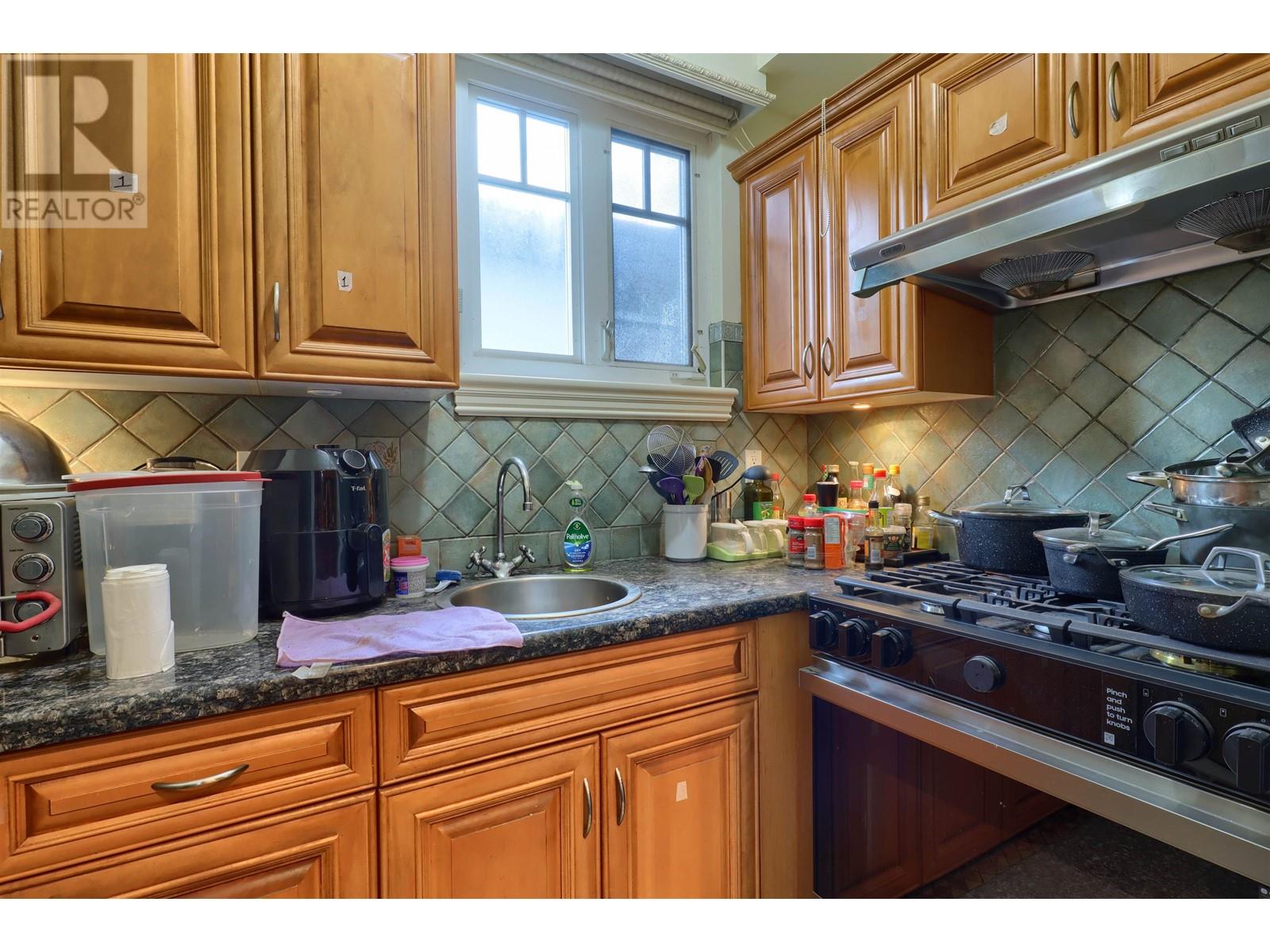 1505 W 62nd Avenue, Vancouver, British Columbia  V6P 2E8 - Photo 13 - R2966763