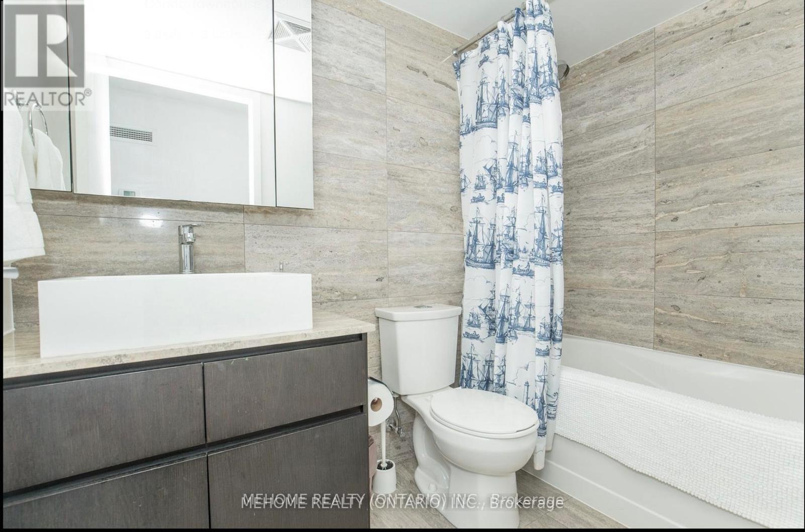 Property at G17 - 26 CAPREOL COURT image 4
