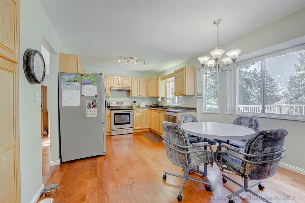 6833 142a Street, Surrey, British Columbia  V3W 0P3 - Photo 13 - R2954583