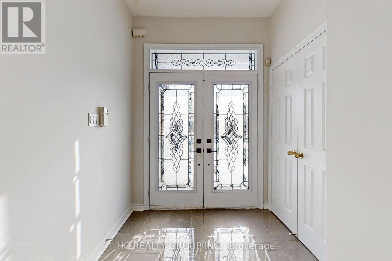 Property at 78 AUTUMN HILL BOULEVARD image 4