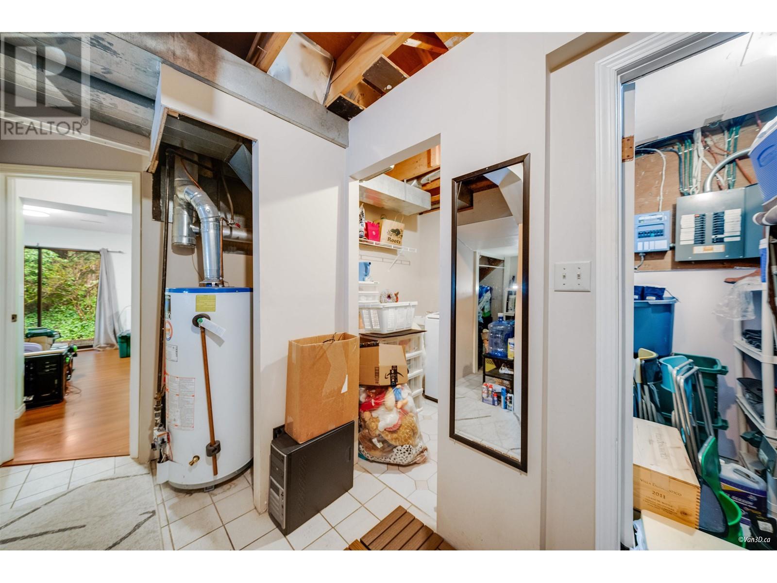 7305 Coronado Drive, Burnaby, British Columbia  V5A 1P9 - Photo 22 - R2969186
