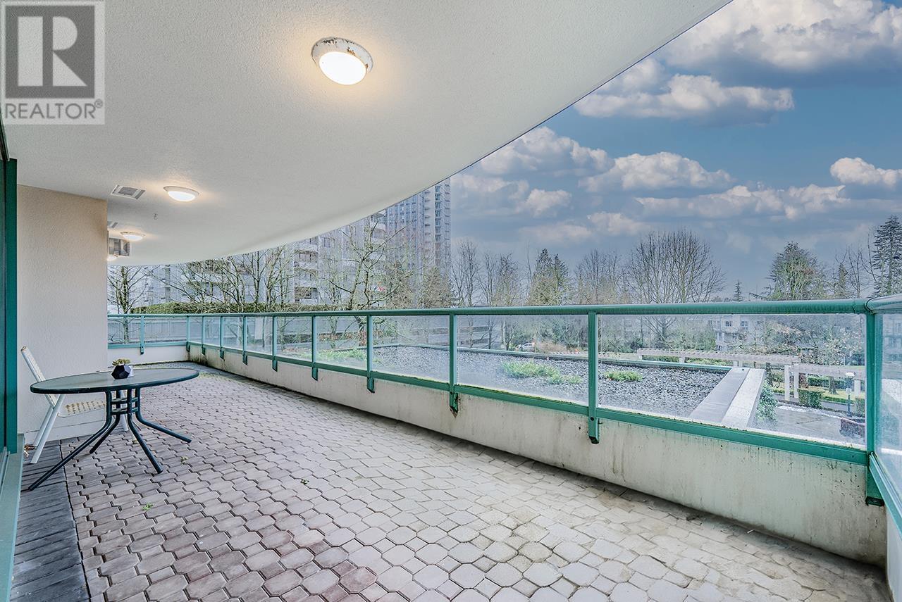 Listing Picture 23 of 27 : 201 5899 WILSON AVENUE, Burnaby / 本拿比 - 魯藝地產 Yvonne Lu Group - MLS Medallion Club Member