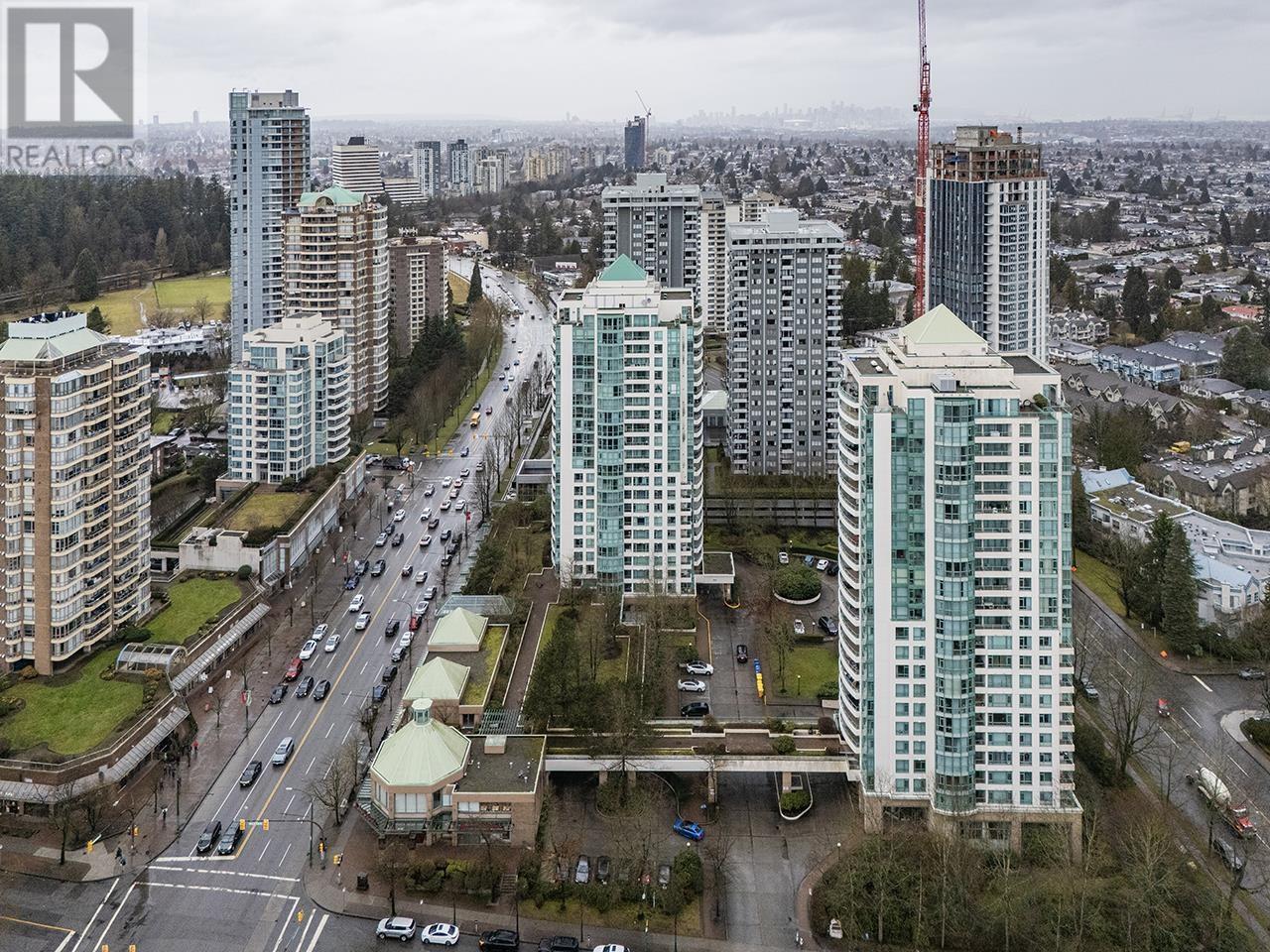 Listing Picture 24 of 27 : 201 5899 WILSON AVENUE, Burnaby / 本拿比 - 魯藝地產 Yvonne Lu Group - MLS Medallion Club Member