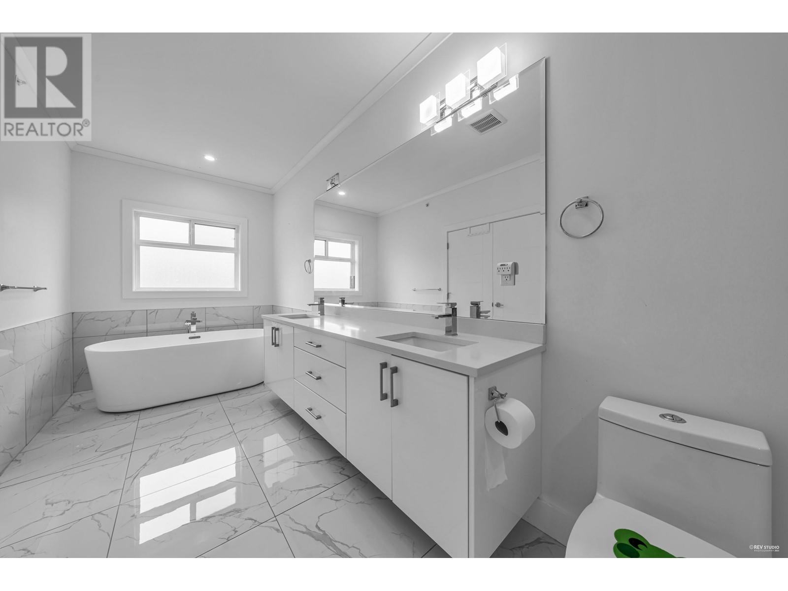12400 201 Street, Maple Ridge, British Columbia  V2X 6A7 - Photo 21 - R2968161
