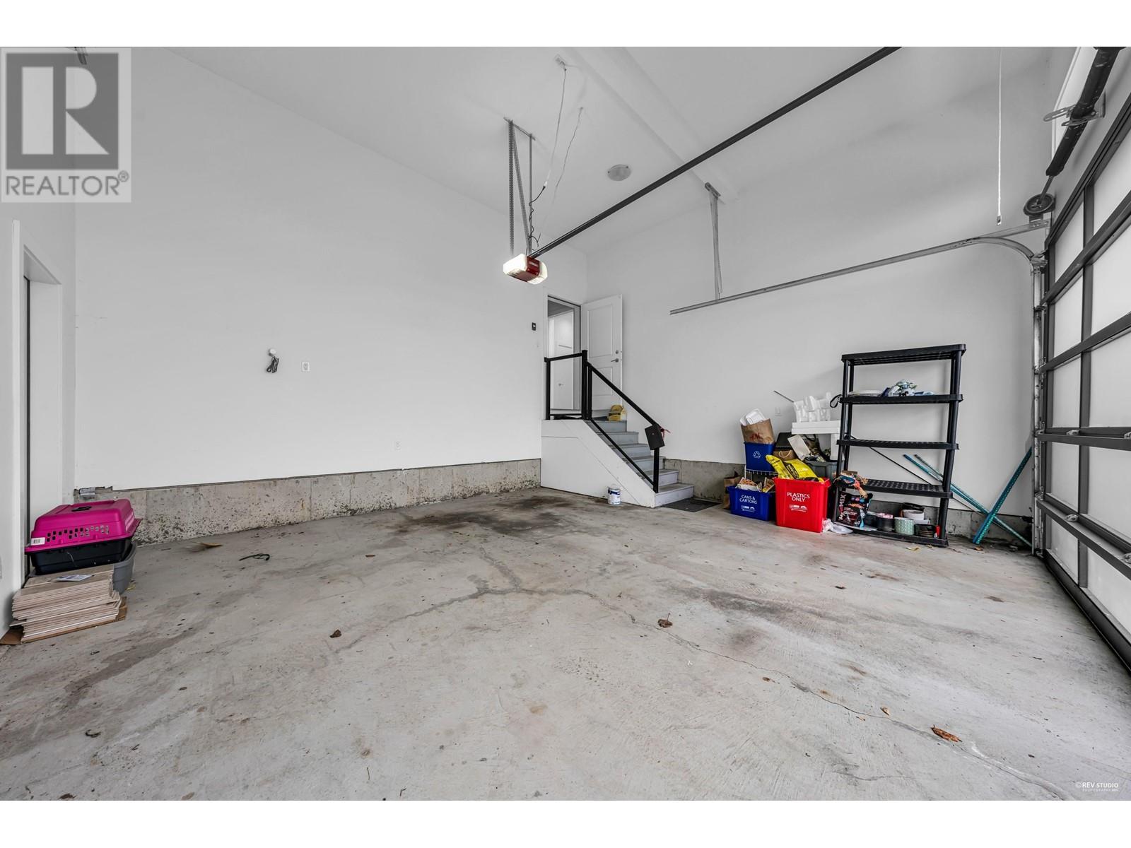 12400 201 Street, Maple Ridge, British Columbia  V2X 6A7 - Photo 31 - R2968161