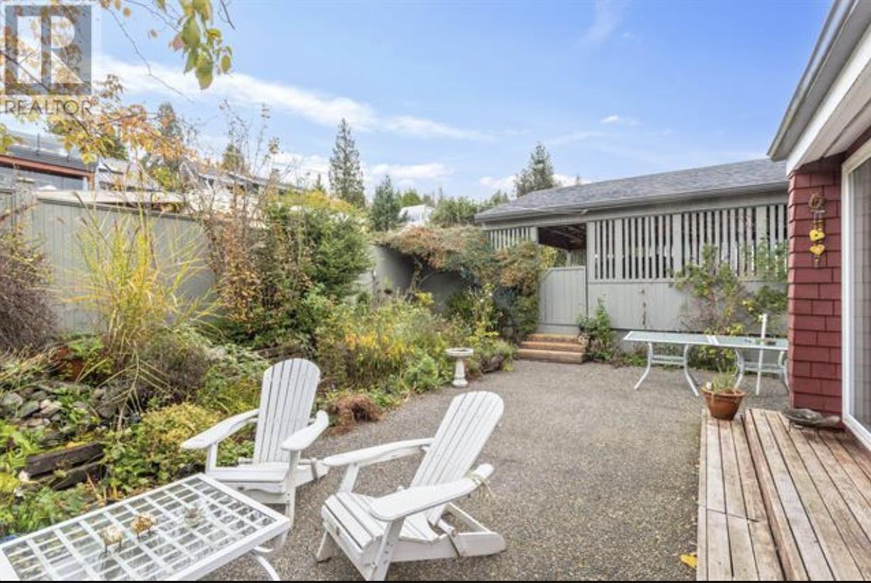 2433 Mathers Avenue, West Vancouver, British Columbia  V7V 2H9 - Photo 32 - R2966543