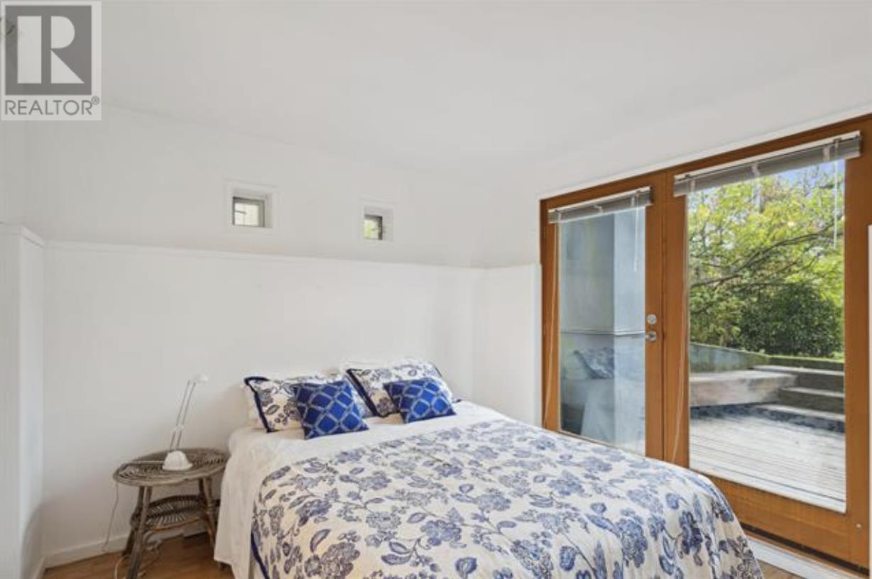 2433 Mathers Avenue, West Vancouver, British Columbia  V7V 2H9 - Photo 24 - R2966543