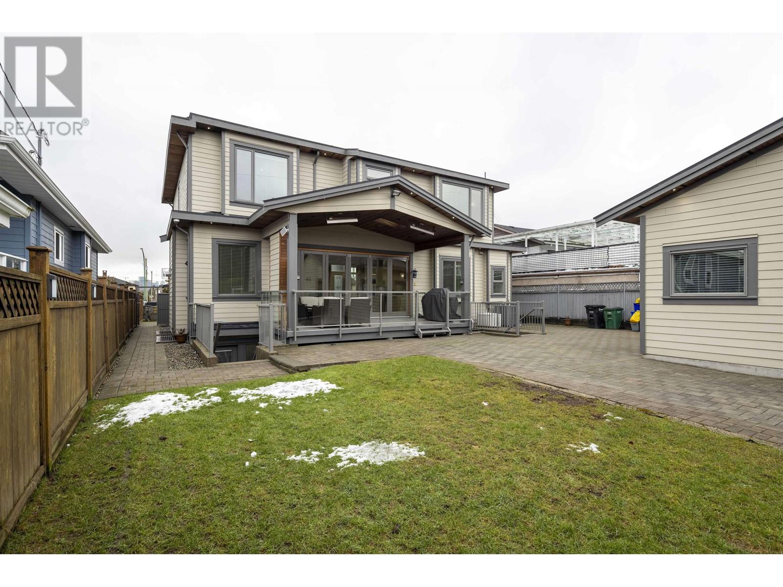 2052 Paulus Crescent, Burnaby, British Columbia  V5A 2M1 - Photo 38 - R2968786