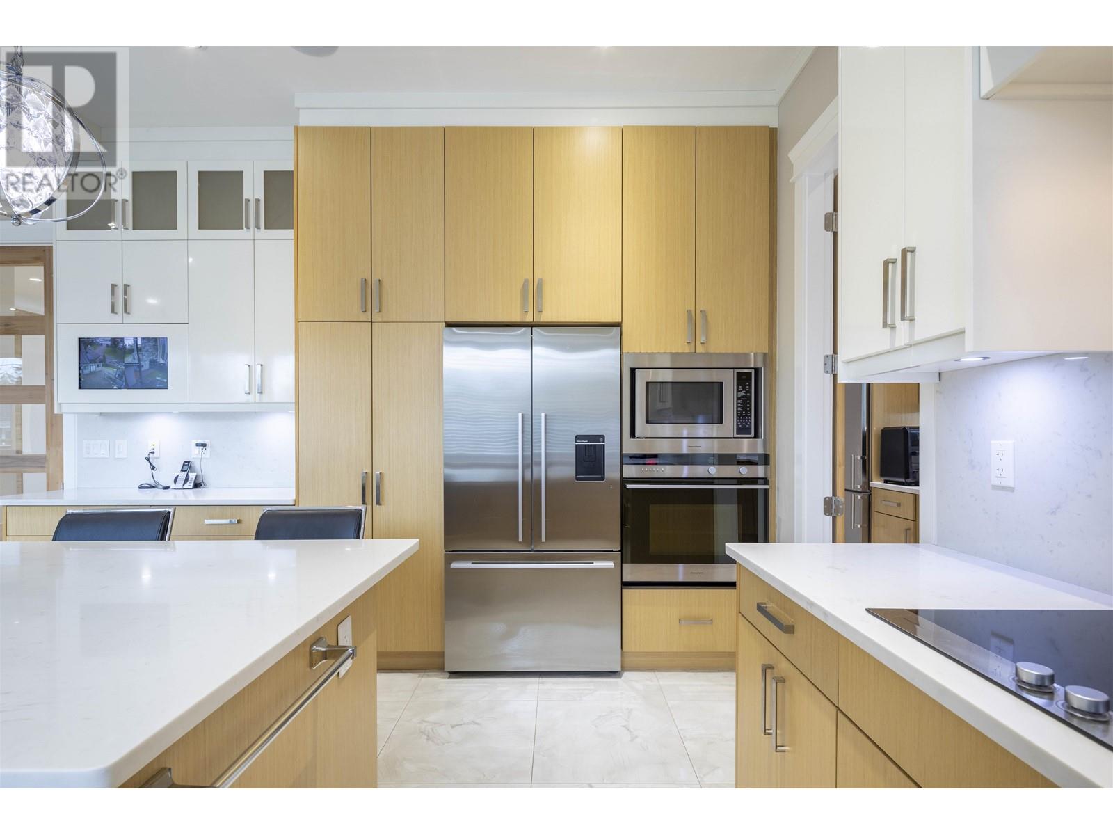 2052 Paulus Crescent, Burnaby, British Columbia  V5A 2M1 - Photo 15 - R2968786