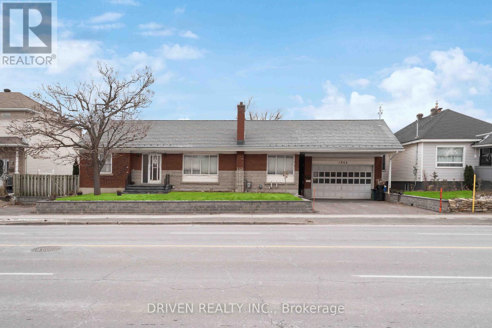 Property at 1266 WALKLEY ROAD image 2
