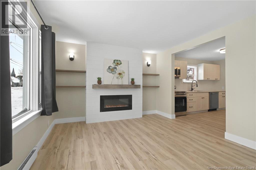 Property at 42 Leslie Street image 4