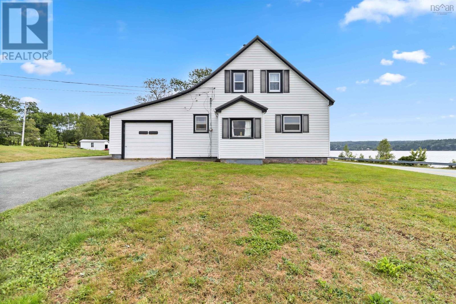 5260 Highway 332, Middle Lahave, Nova Scotia  B4V 3L9 - Photo 6 - 202503305