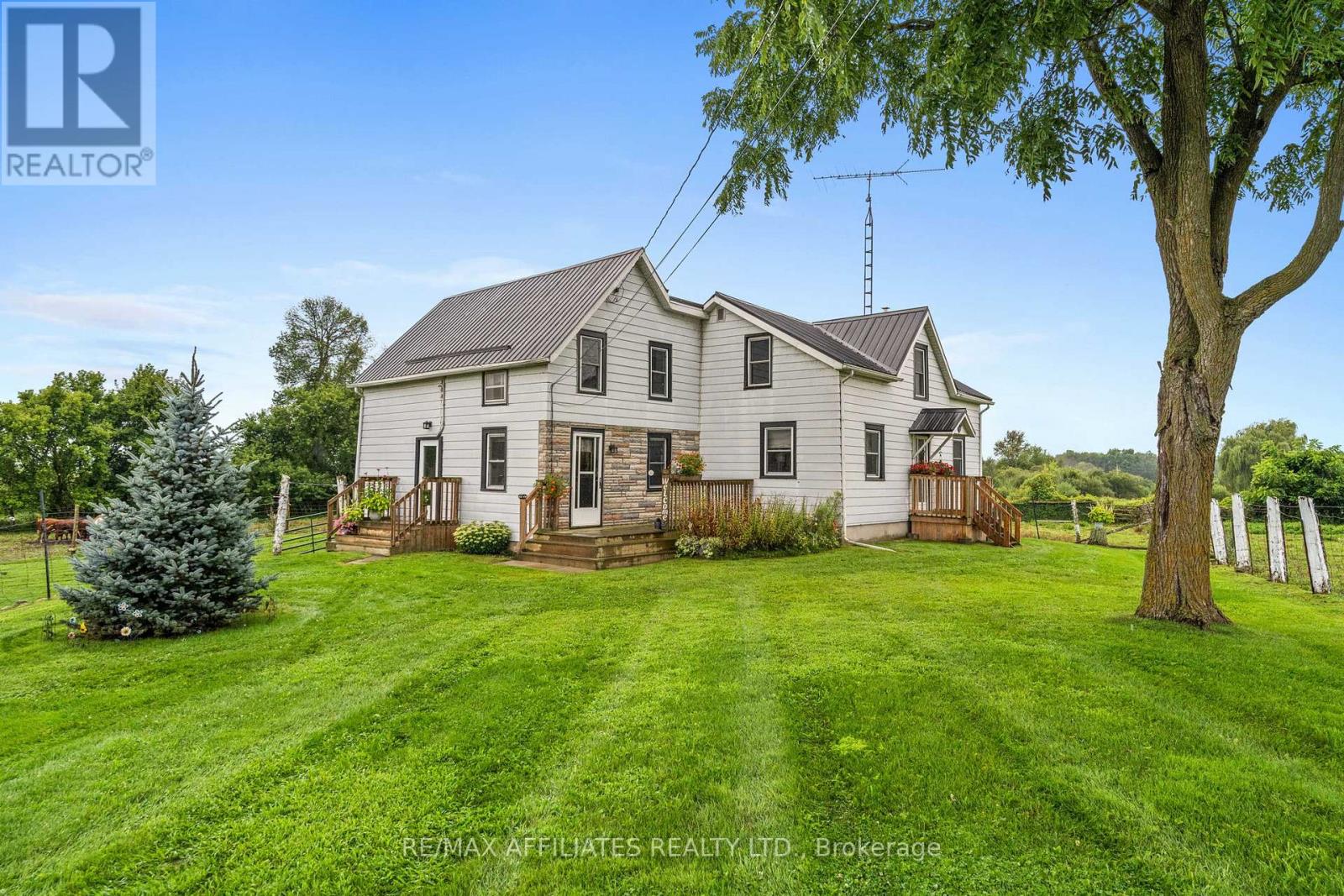 255 County Road 40, Athens, Ontario  K0E 1B0 - Photo 1 - X11981906