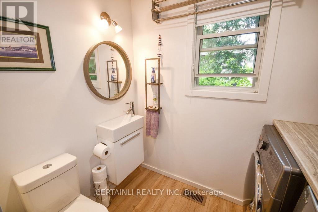 223 Ontario Street S, Lambton Shores (Grand Bend), Ontario  N0M 1T0 - Photo 11 - X11981951
