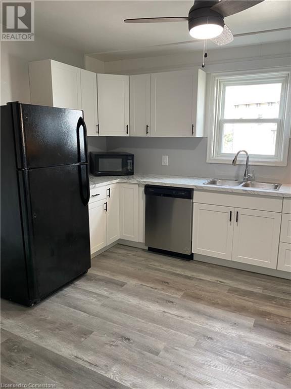 42 Niagara Street, St. Catharines, Ontario  L2R 4K9 - Photo 21 - 40700368