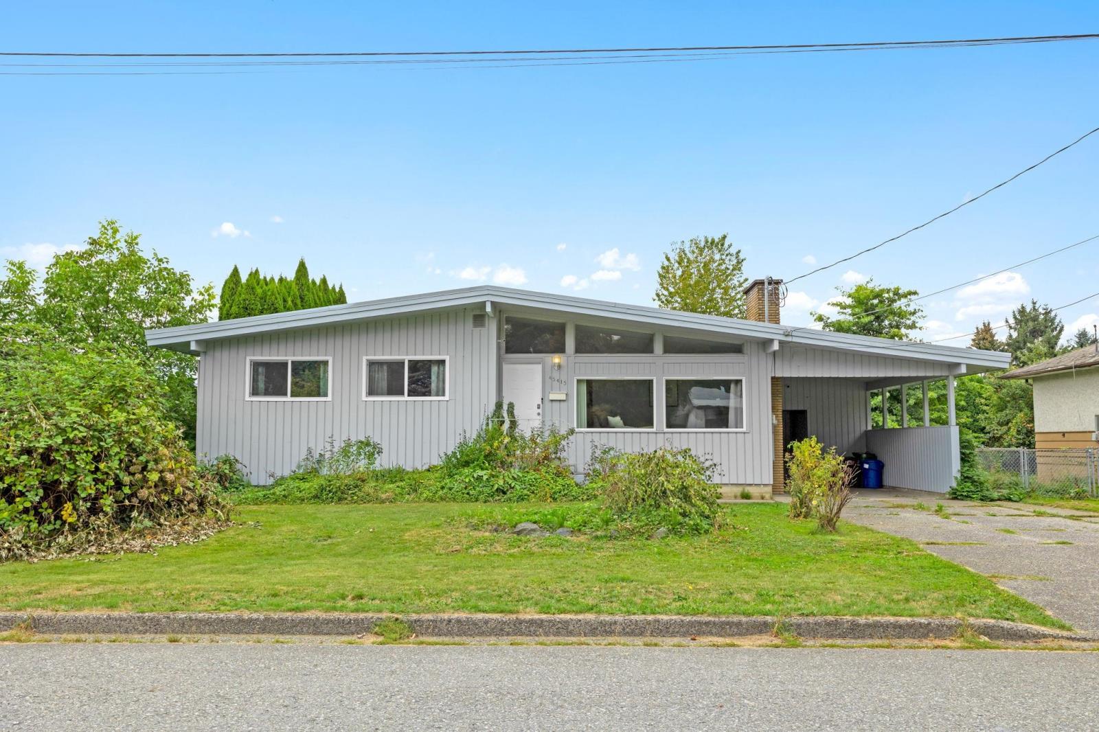Property at 45415 BARTON AVENUE image 2