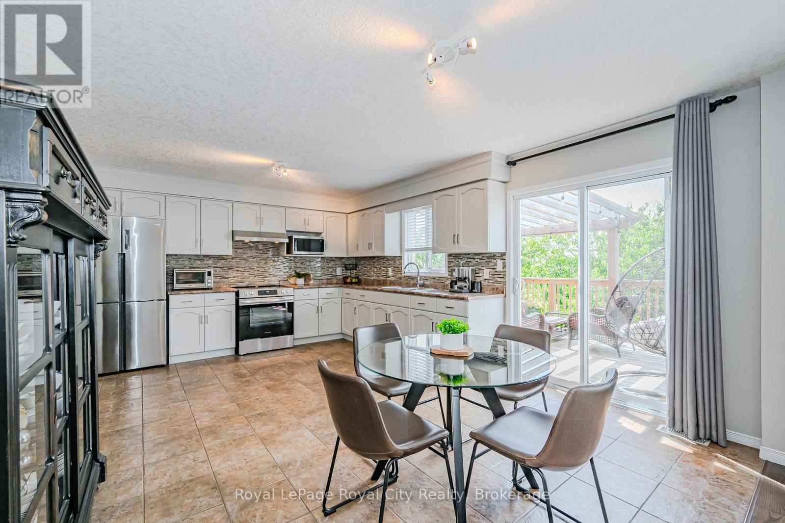 173 Clair Road W, Guelph, Ontario  N1L 0A7 - Photo 13 - X11982069
