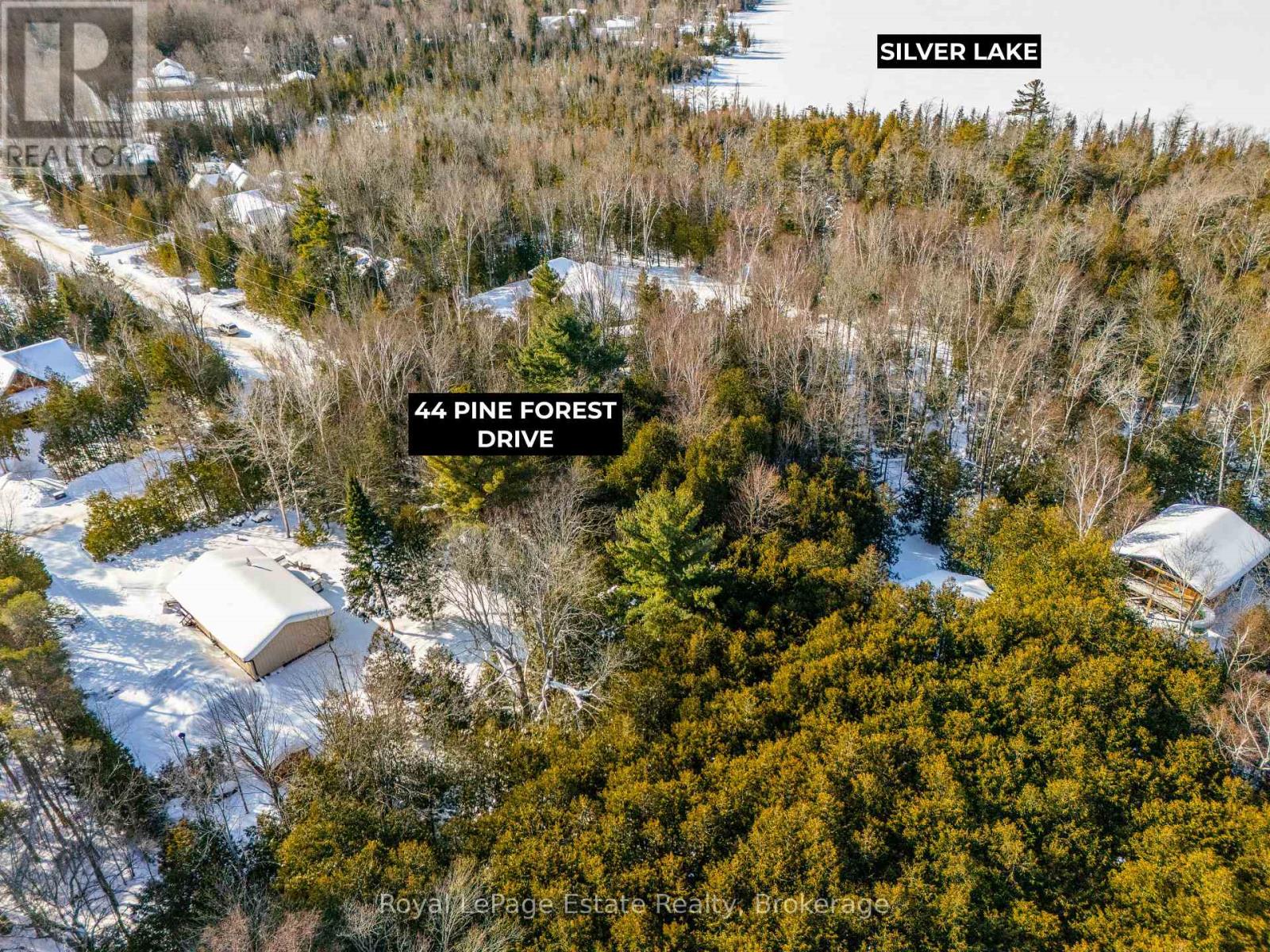 44 Pine Forest Drive, South Bruce Peninsula, Ontario  N0H 2G0 - Photo 4 - X11982176