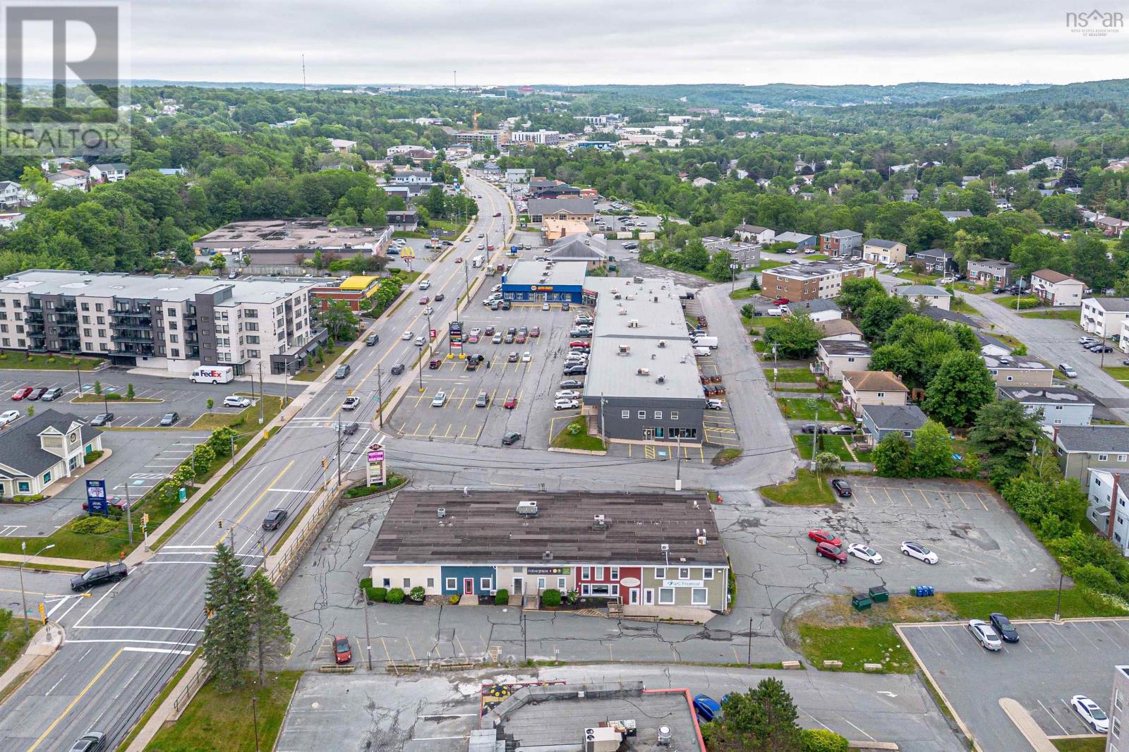 546 Sackville Drive, Lower Sackville, Nova Scotia  B4C 2S2 - Photo 4 - 202503280