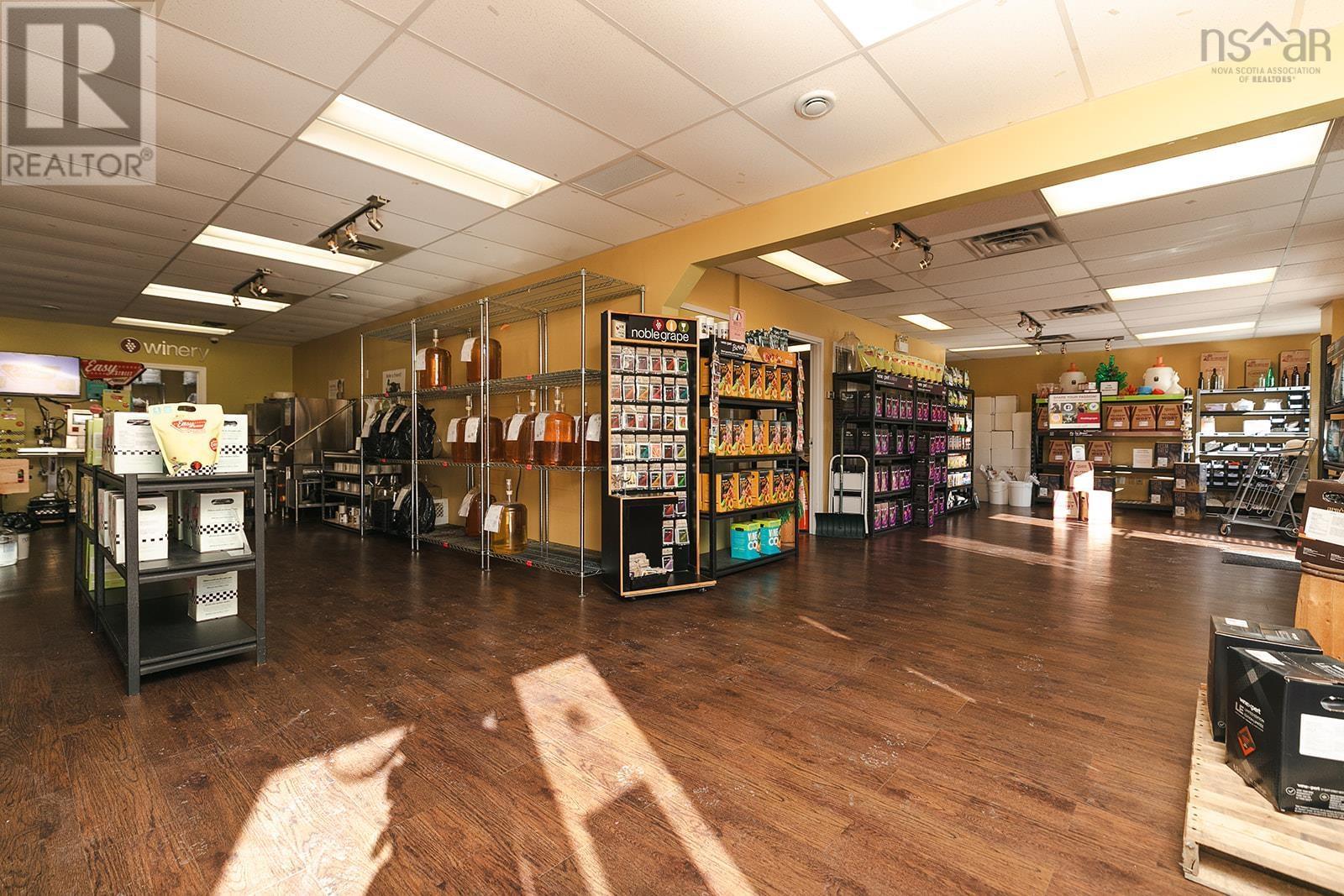 546 Sackville Drive, Lower Sackville, Nova Scotia  B4C 2S2 - Photo 7 - 202503280