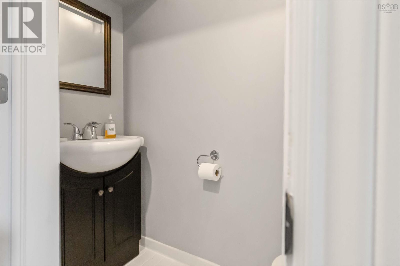 23 Delwood Place, Dartmouth, Nova Scotia  B2V 1S4 - Photo 25 - 202503314