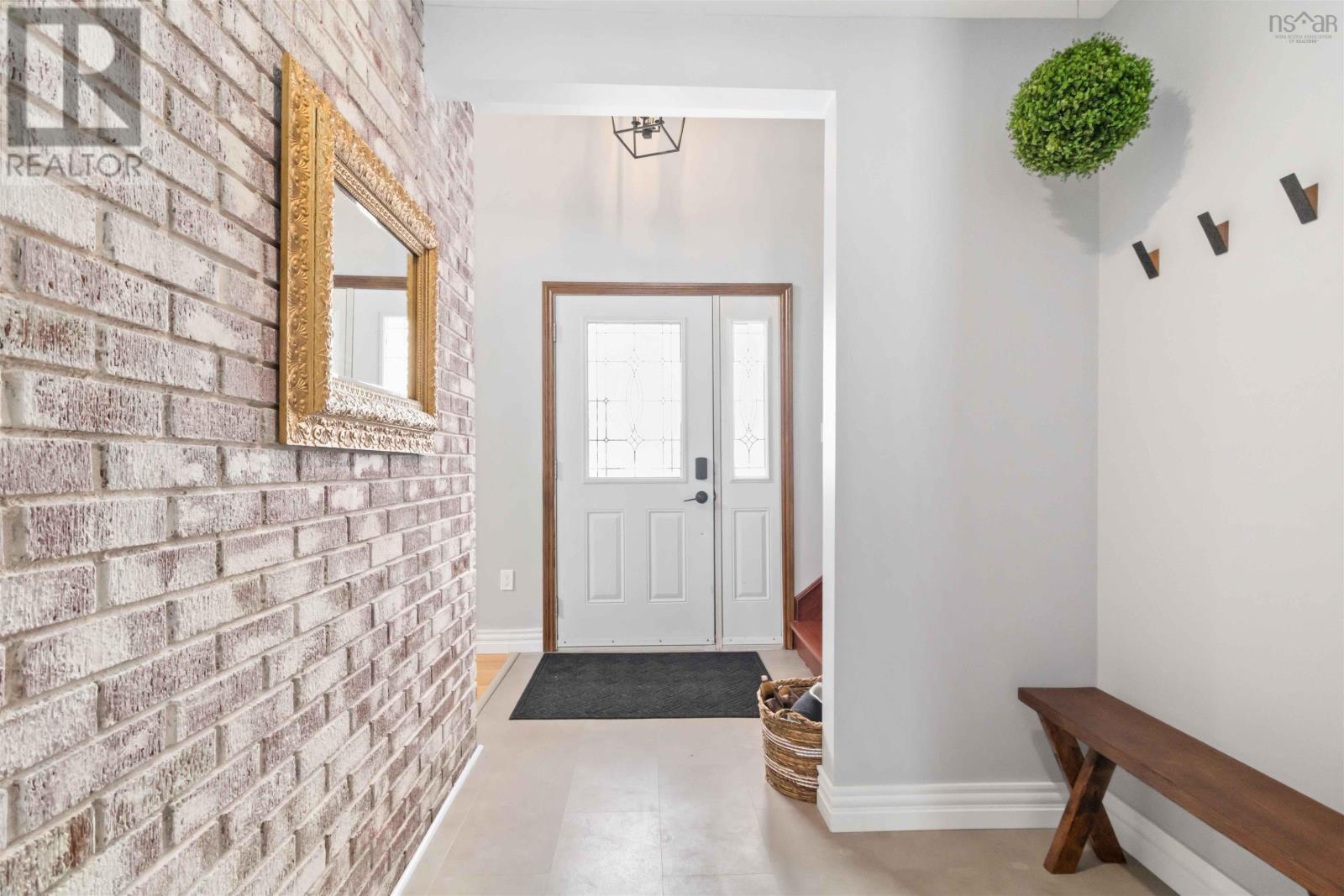 23 Delwood Place, Dartmouth, Nova Scotia  B2V 1S4 - Photo 3 - 202503314