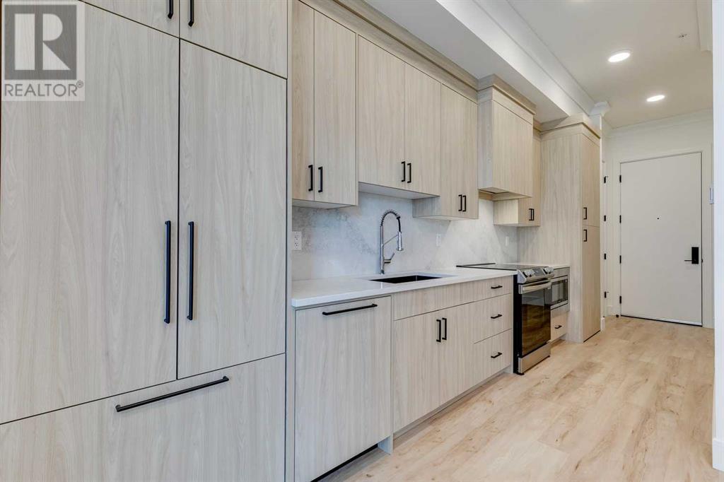 Property at 101, 370 Dieppe Drive SW image 3