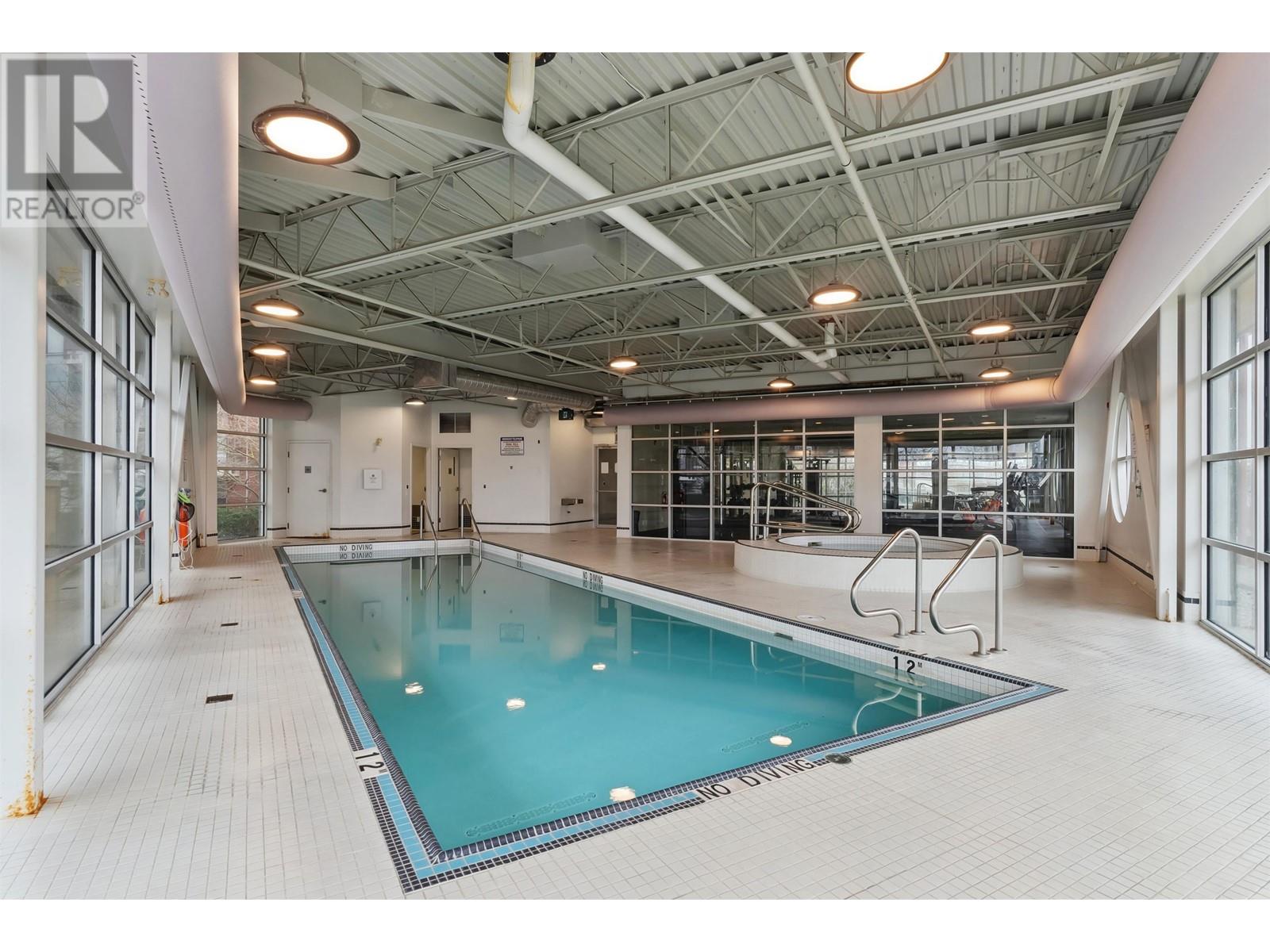 Listing Picture 25 of 34 : 209 10155 RIVER DRIVE, Richmond / 烈治文 - 魯藝地產 Yvonne Lu Group - MLS Medallion Club Member