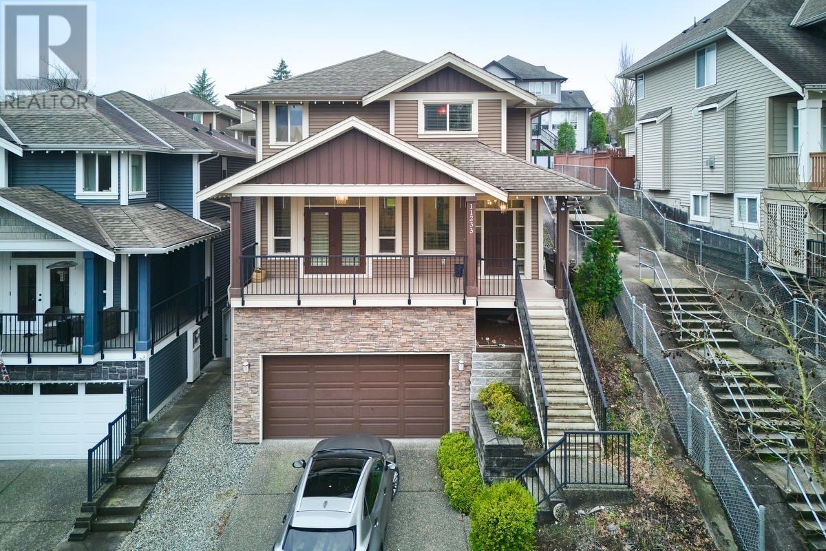 11233 Creekside Street, Maple Ridge, British Columbia  V2W 0E8 - Photo 2 - R2969222