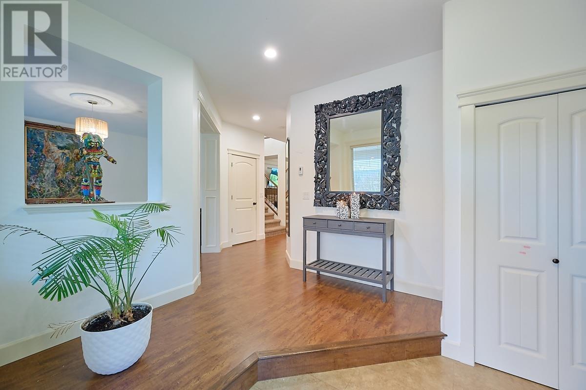 11233 Creekside Street, Maple Ridge, British Columbia  V2W 0E8 - Photo 5 - R2969222
