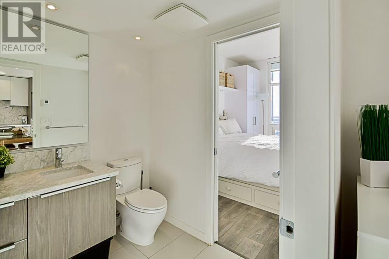 6461 Telford Avenue, Burnaby, British Columbia  V5H 0B7 - Photo 6 - R2969212