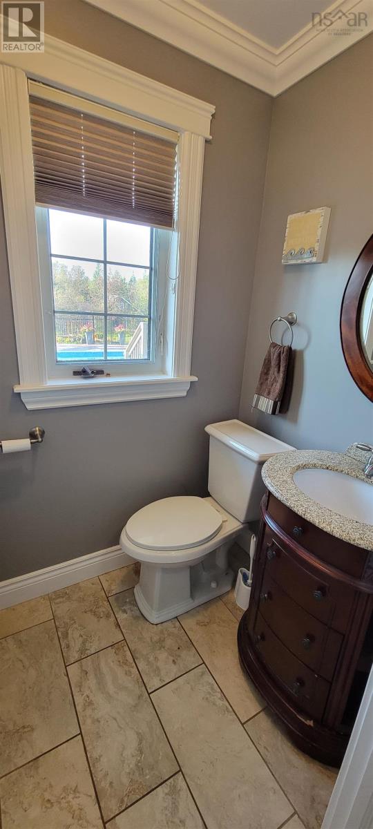 568 Seaview Drive, Upper North Sydney, Nova Scotia  B2A 3N8 - Photo 24 - 202503333