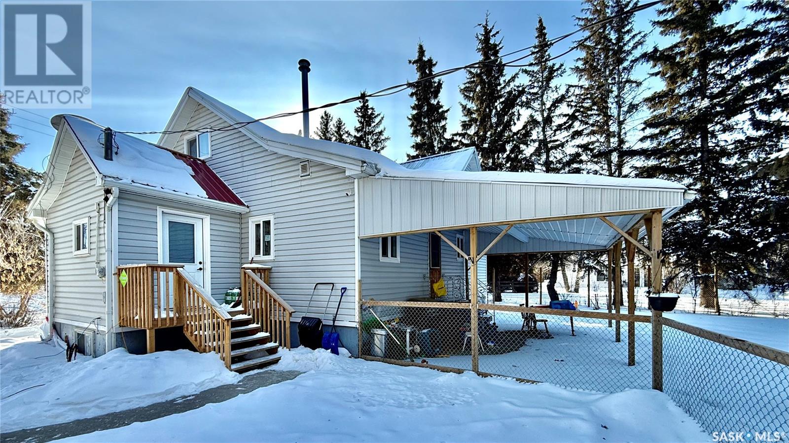 609 3rd Avenue E, Meadow Lake, Saskatchewan  S9X 1H8 - Photo 41 - SK996336