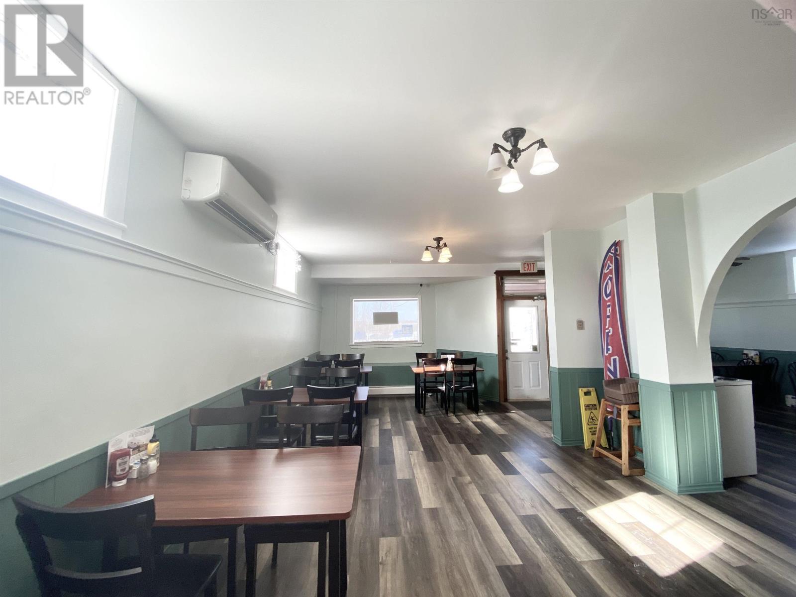 102 Main Street, Trenton, Nova Scotia  B0K 1X0 - Photo 12 - 202503338