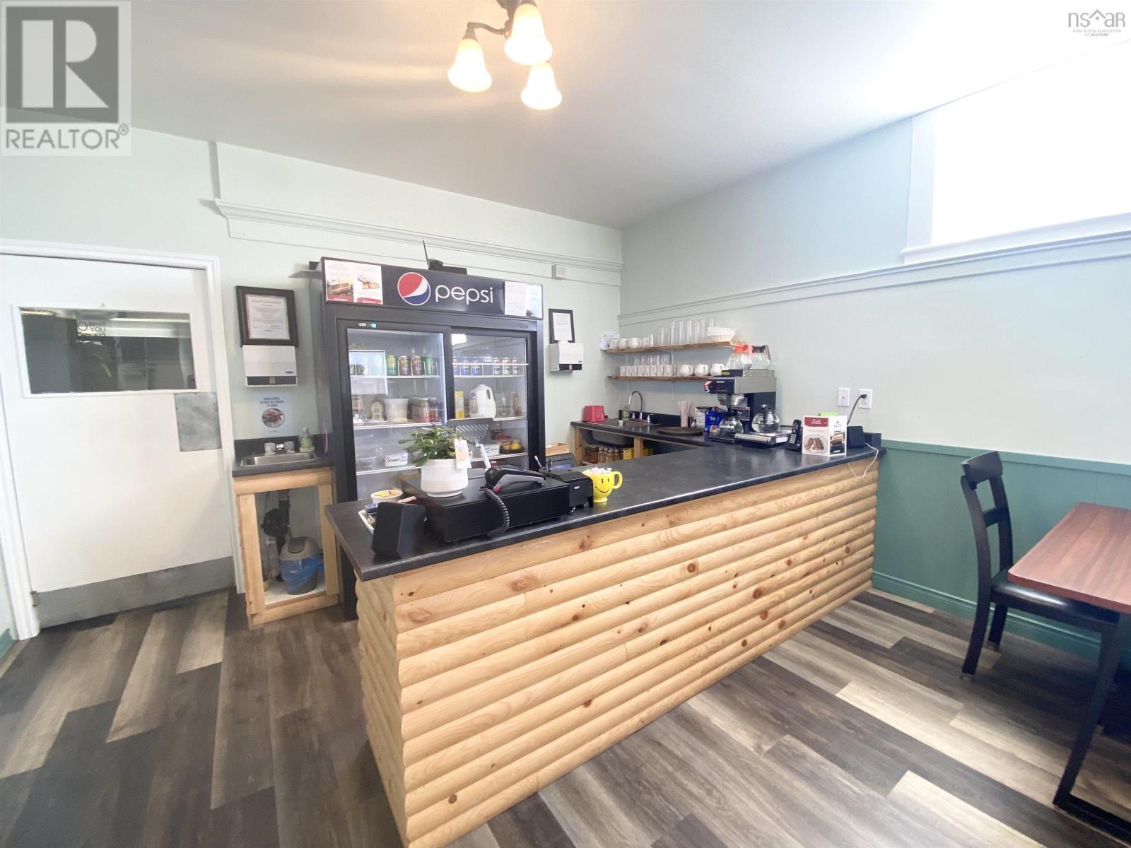 102 Main Street, Trenton, Nova Scotia  B0K 1X0 - Photo 8 - 202503338