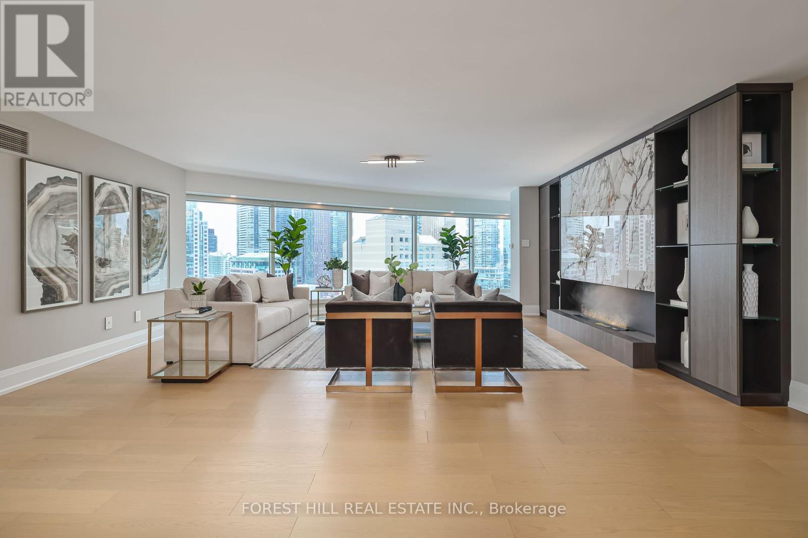 Property at LPH 2702 - 33 UNIVERSITY AVENUE image 2