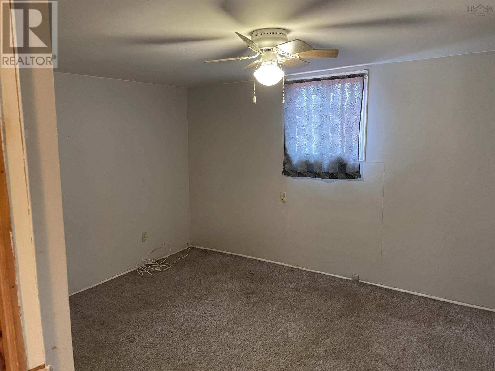 393 St. Phillips Street, Bridgewater, Nova Scotia  B4V 1W7 - Photo 13 - 202503340