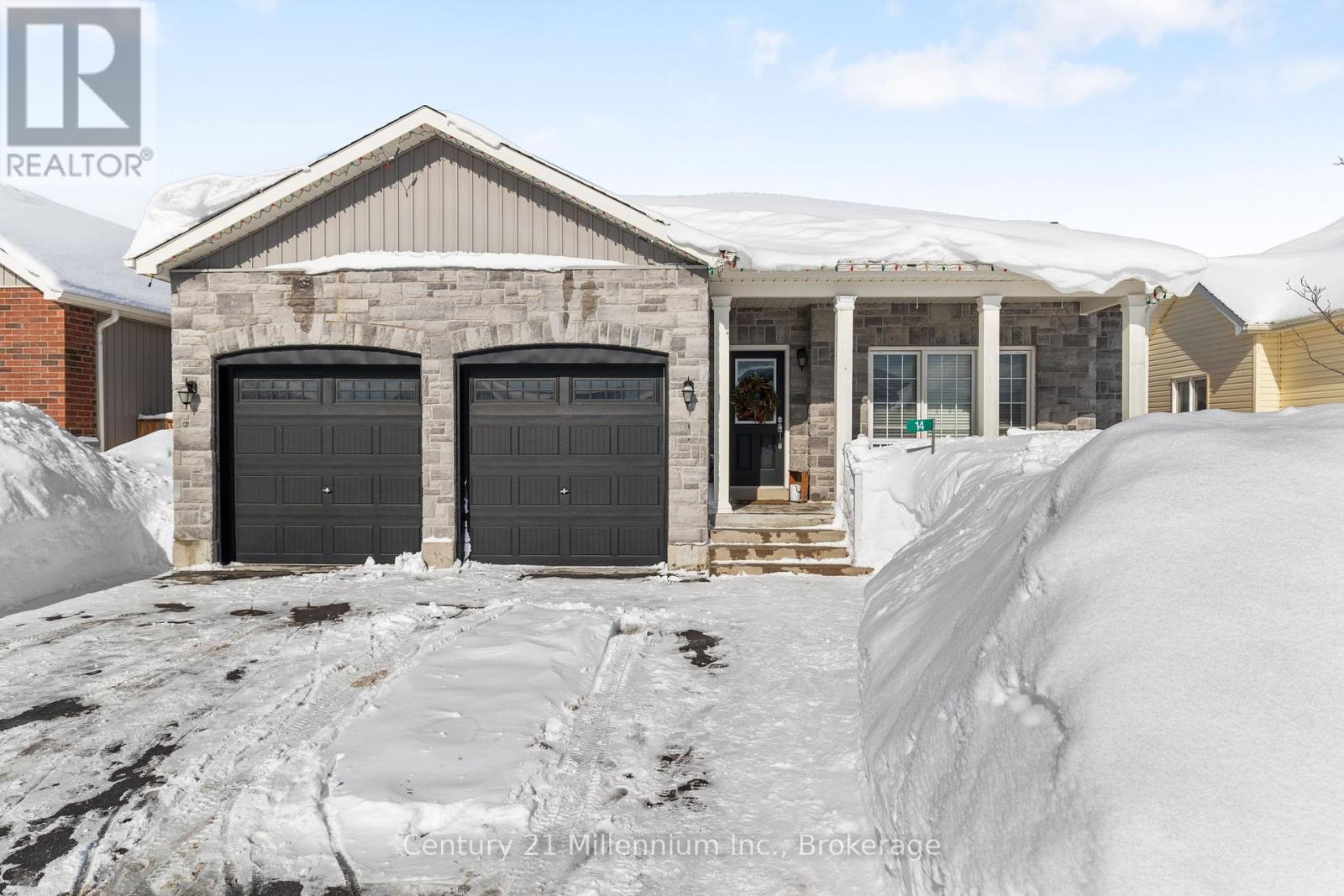 14 Drysdale Drive, Springwater, Ontario  L0L 1P0 - Photo 2 - S11982373