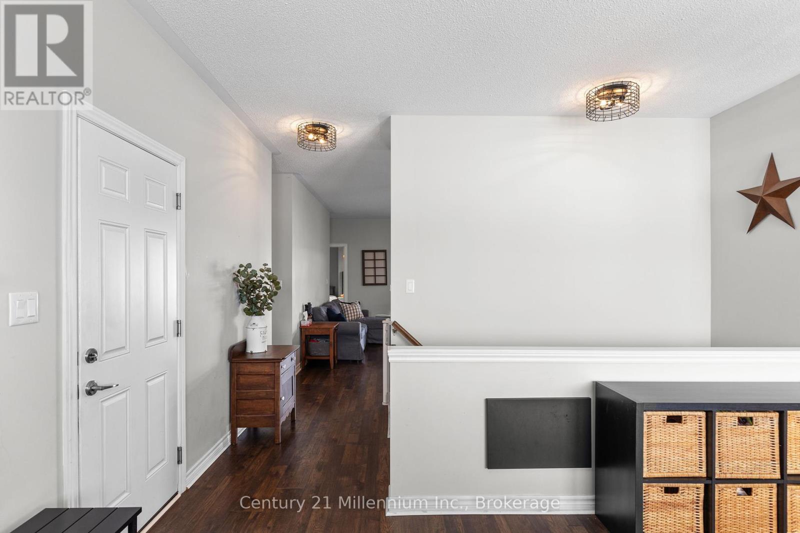 14 Drysdale Drive, Springwater, Ontario  L0L 1P0 - Photo 8 - S11982373