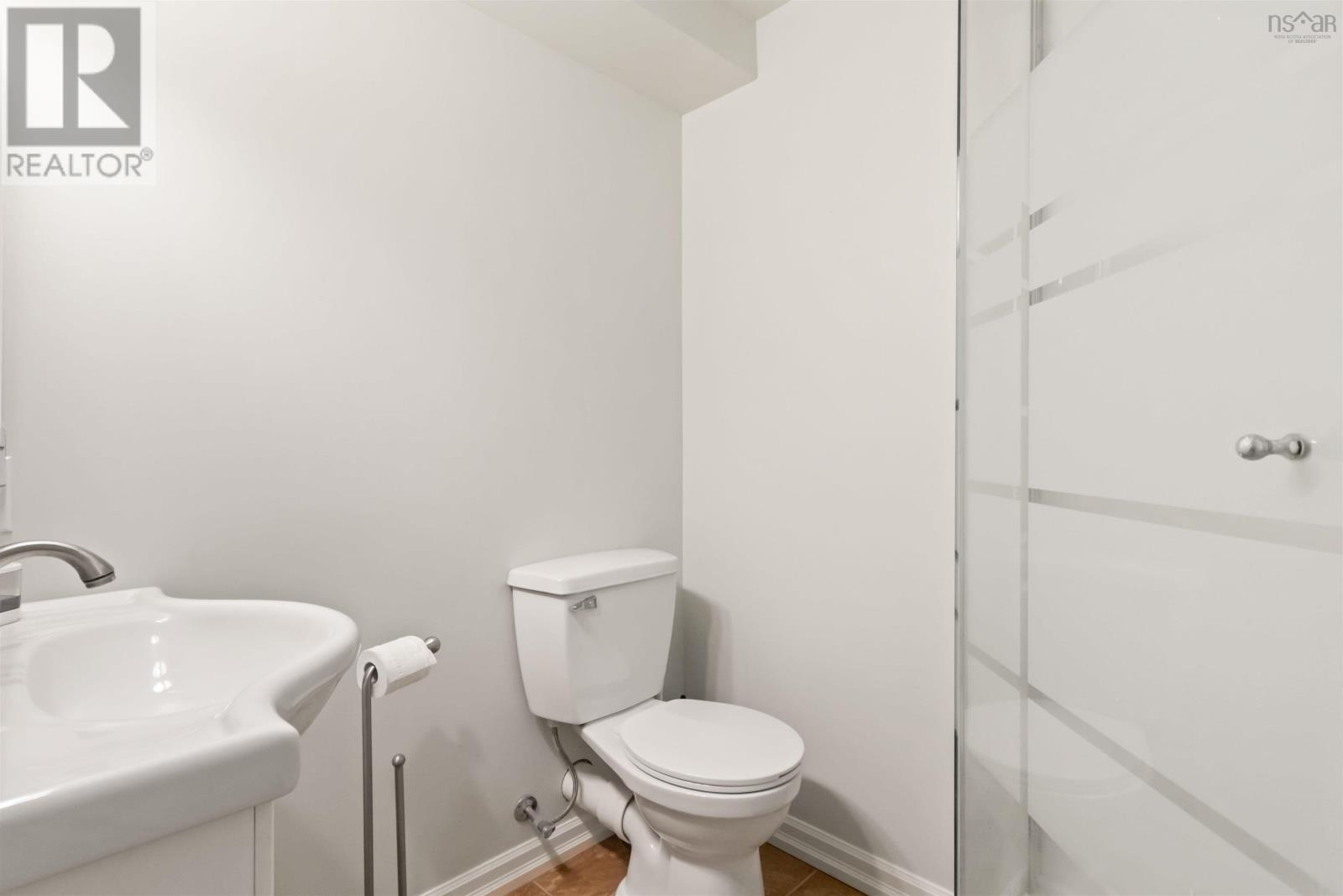 23 Delwood Place, Dartmouth, Nova Scotia  B2V 1S4 - Photo 43 - 202503314