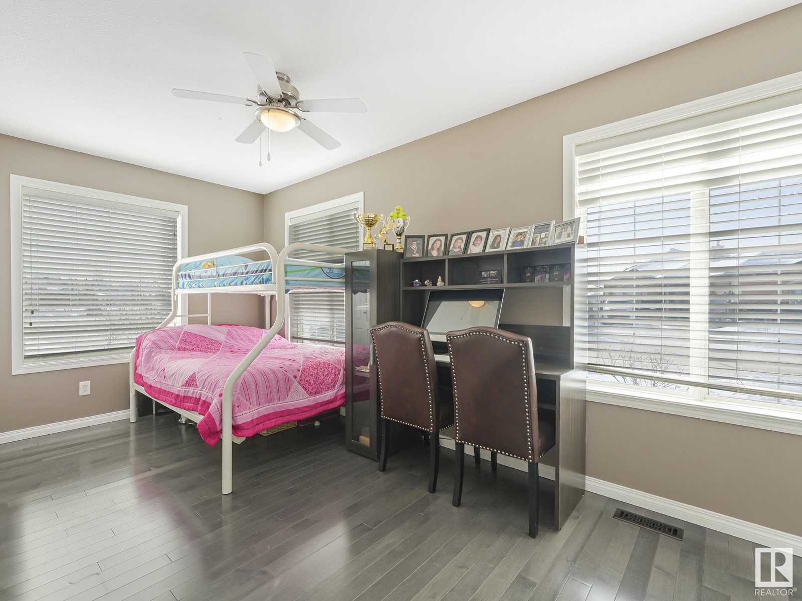 Property at 8724 163 AV NW image 1
