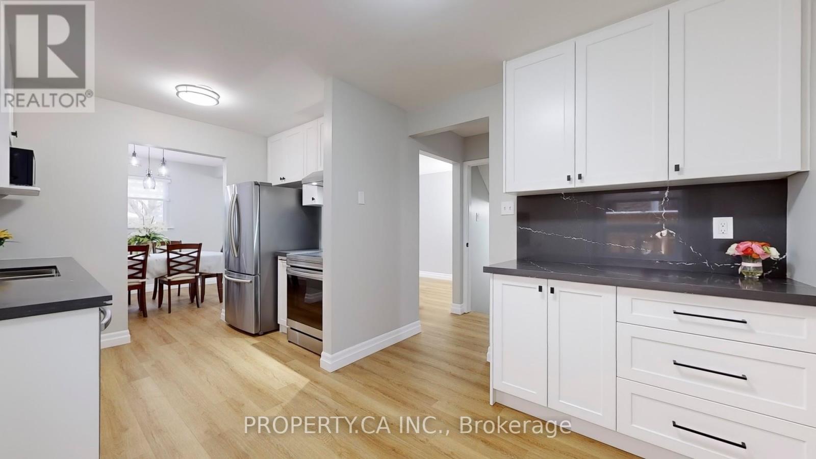 Property at 1556 JAYWIN CIRCLE image 2