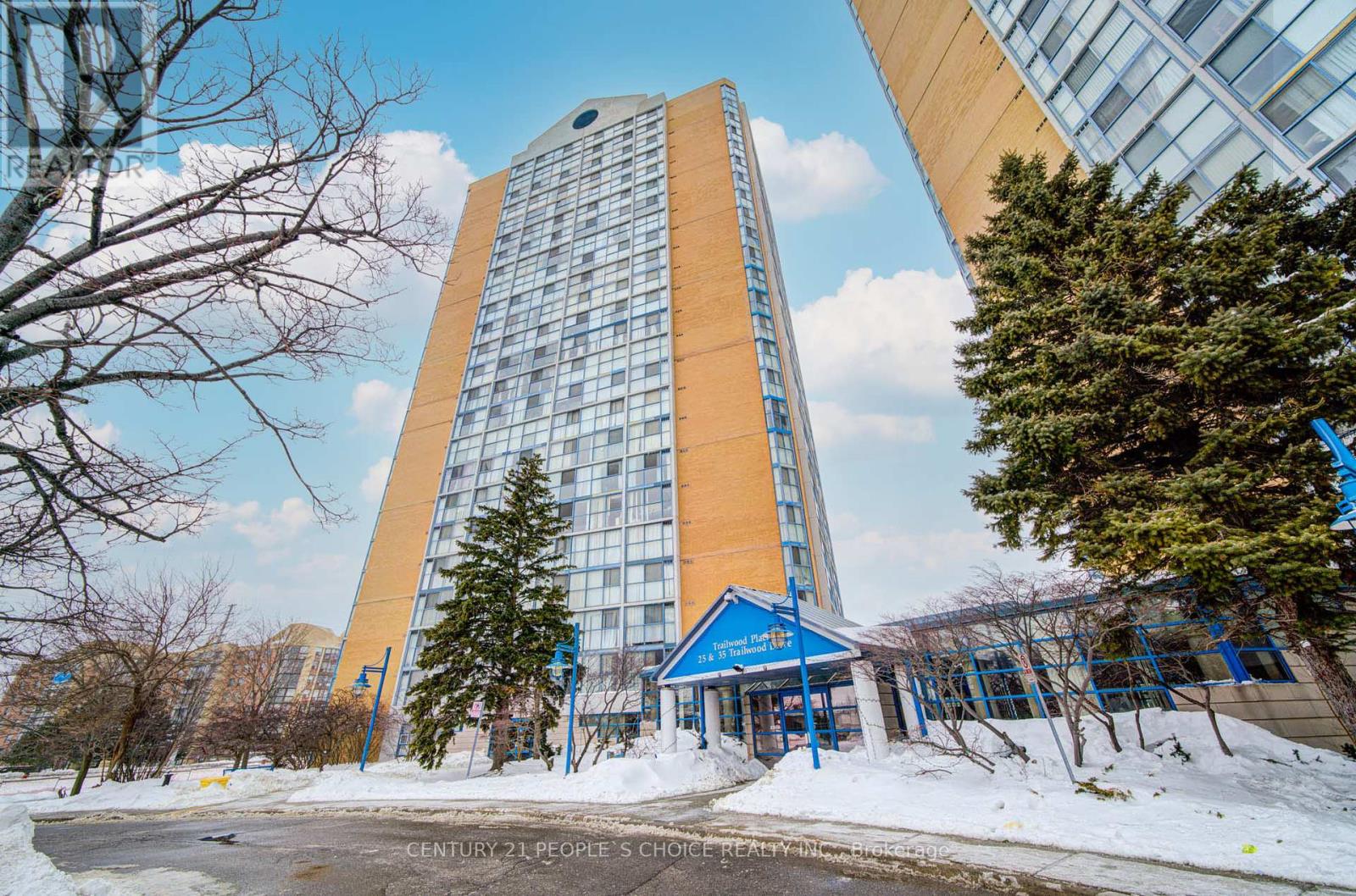 Property at 1206 - 25 TRAILWOOD DRIVE image 1