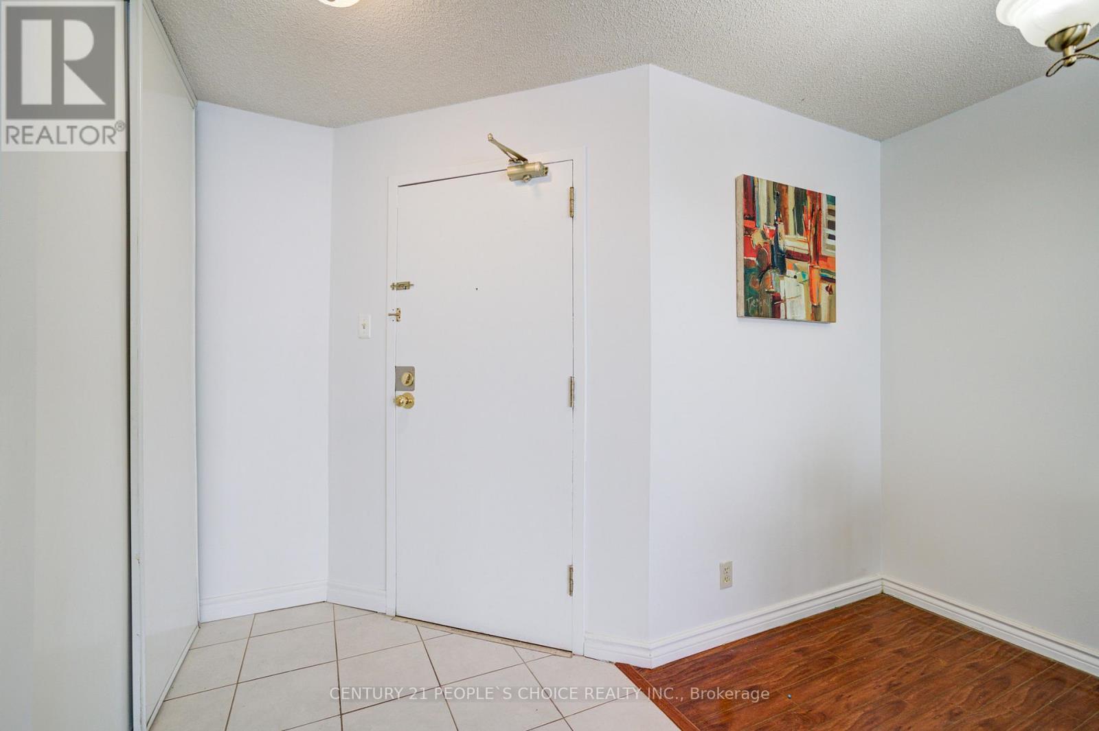 Property at 1206 - 25 TRAILWOOD DRIVE image 3