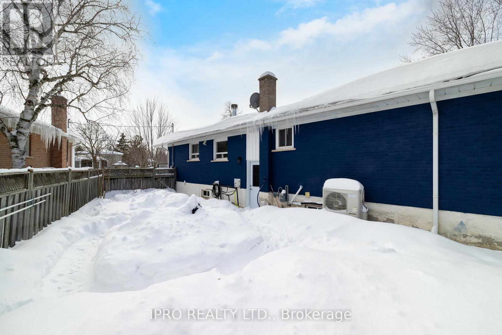 51 Stockman Crescent, Halton Hills (Georgetown), Ontario  L7G 1J5 - Photo 44 - W11982294