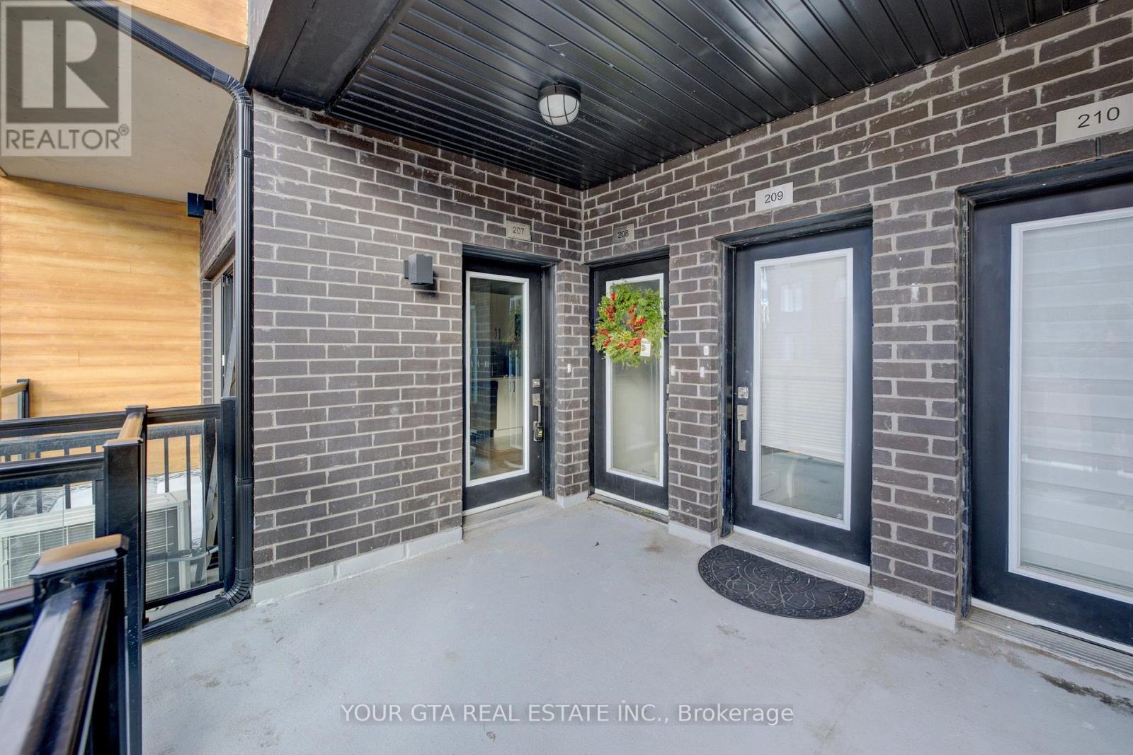 207 - 1165 Journeyman Lane W, Mississauga, Ontario  L5J 0B6 - Photo 3 - W11982335