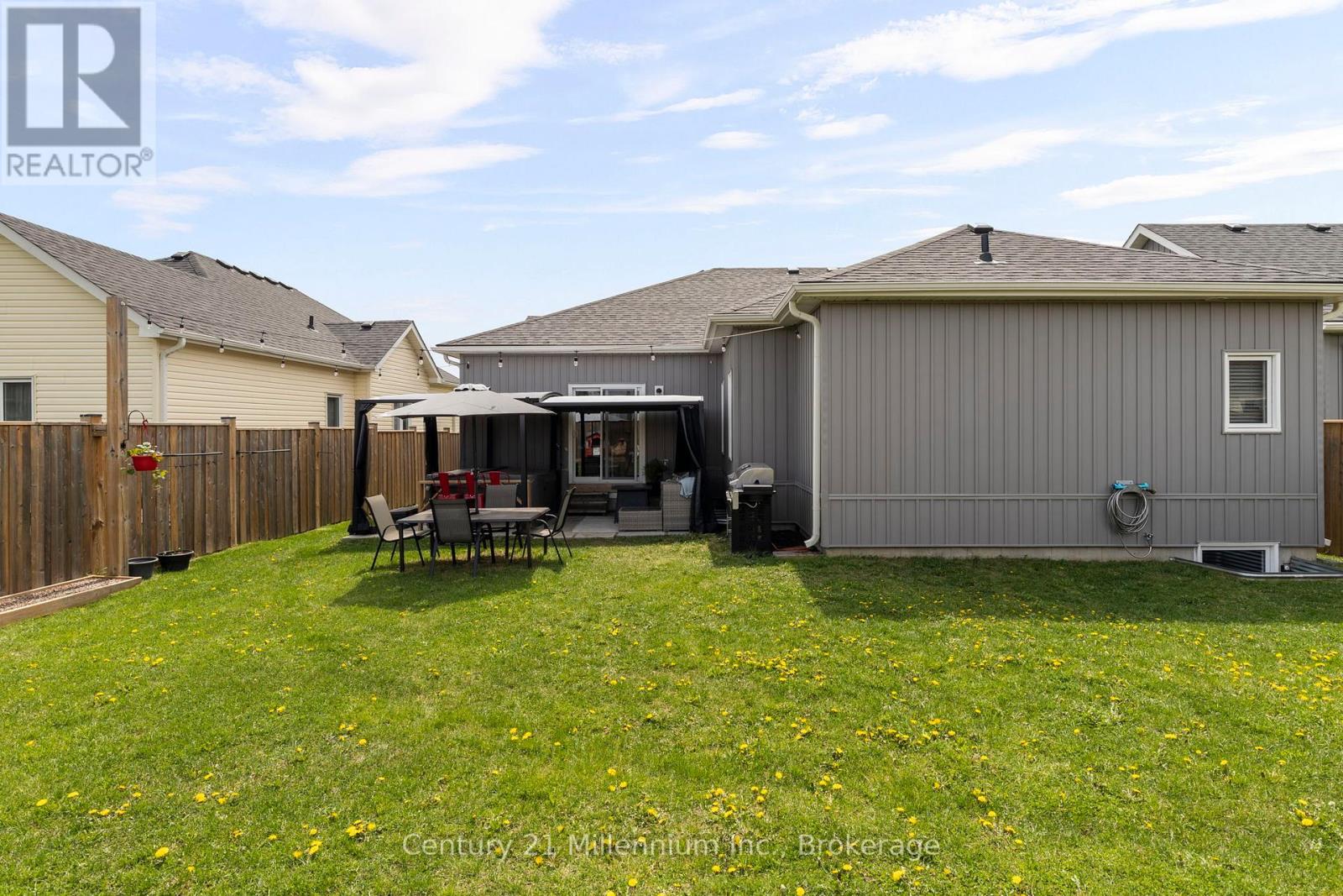 14 Drysdale Drive, Springwater, Ontario  L0L 1P0 - Photo 33 - S11982373